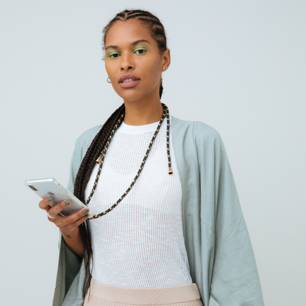 XouXou - etui ochronne ze smyczą 